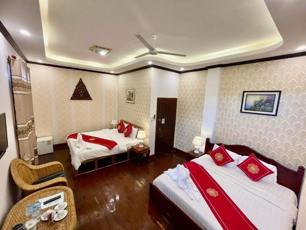 Villa Phathana Royal View Hotel Luang Prabang Esterno foto