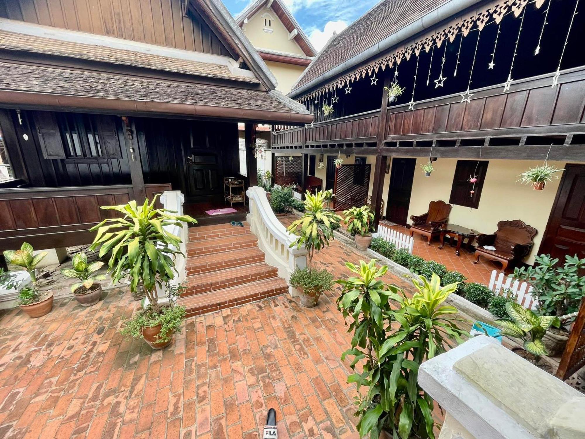 Villa Phathana Royal View Hotel Luang Prabang Esterno foto